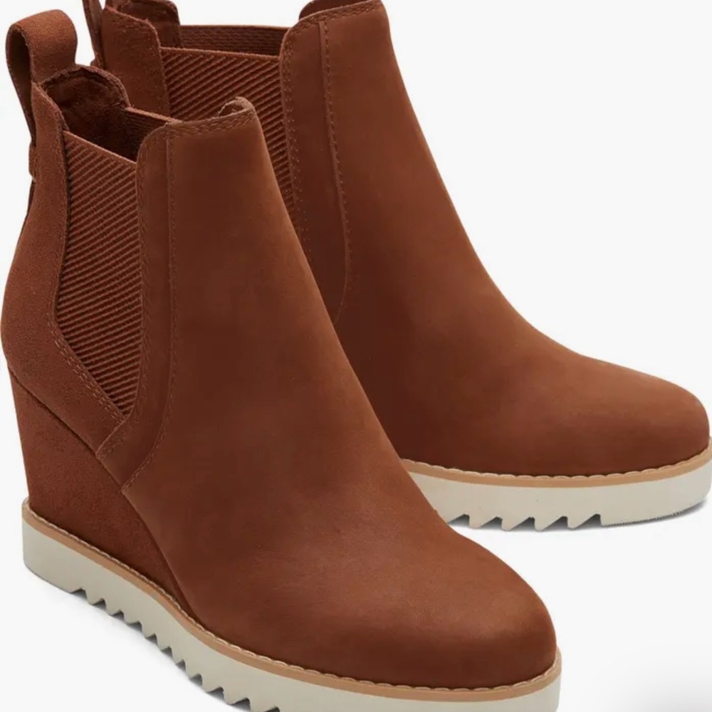 Brand new Toms Maddie Wedge Booties sz 9